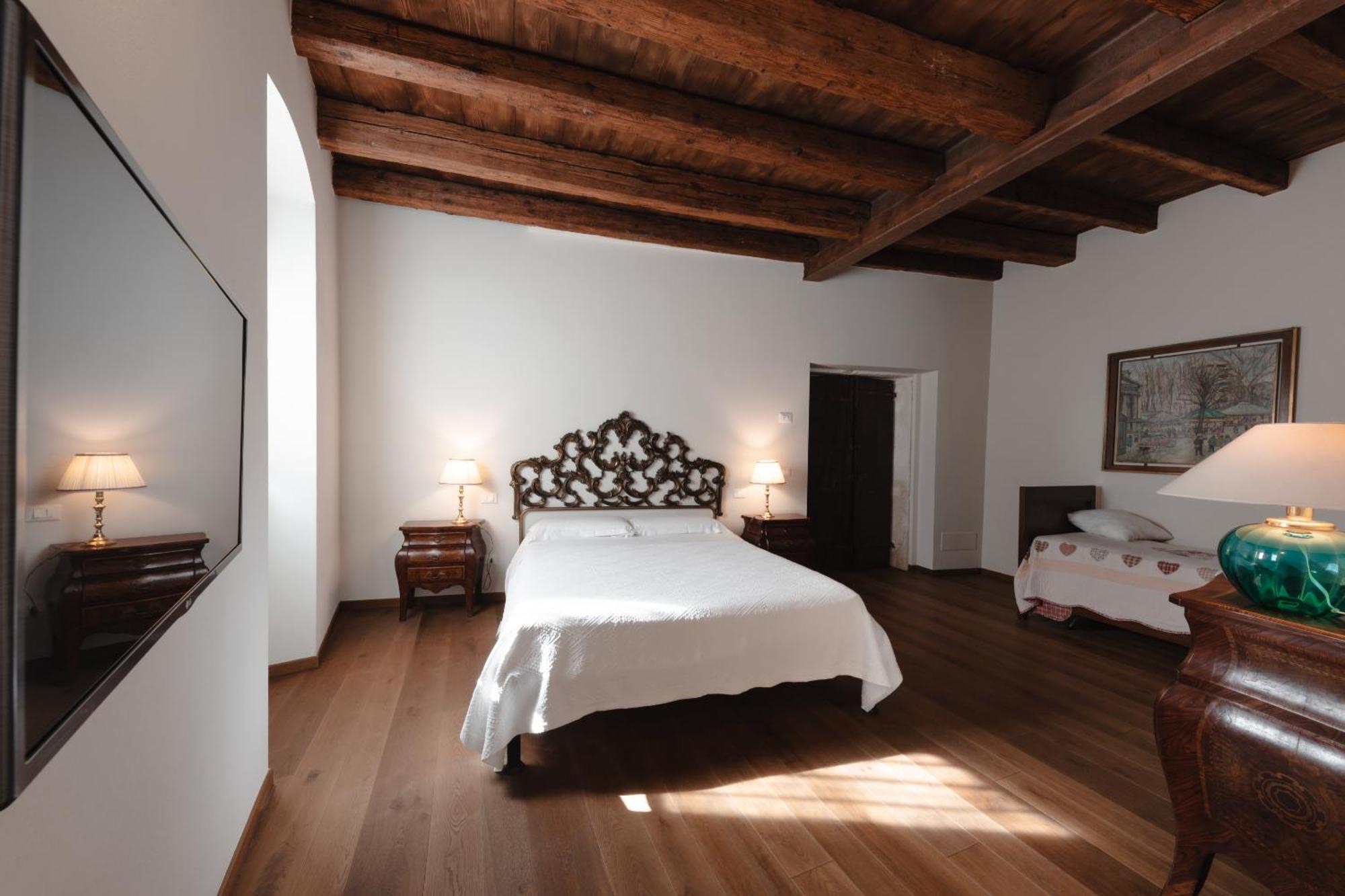Corte Castello Affi Room photo